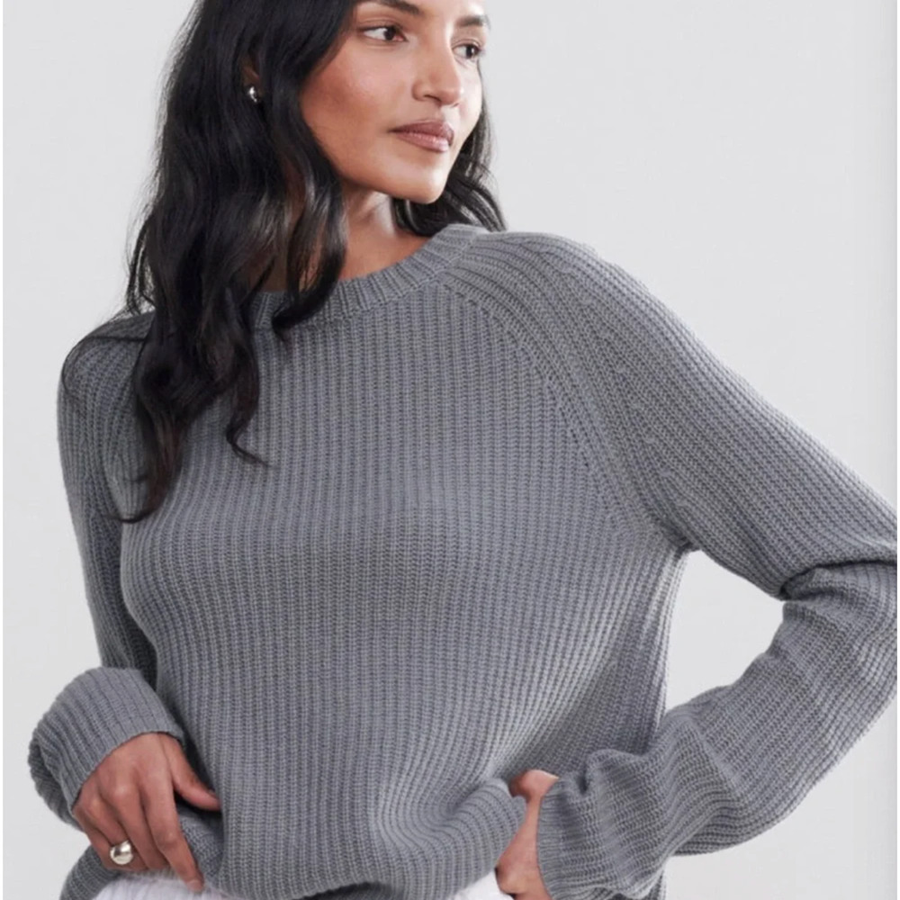Jenni Kayne S Iconic 100% CASHMERE Fisherman Sweater $425 NWT Dusty Blue Gray - Picture 7 of 9